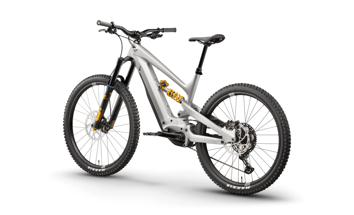 YT Decoy MX Shimano EP801 720Wh Core 4 Carbono Liquid Metal MX