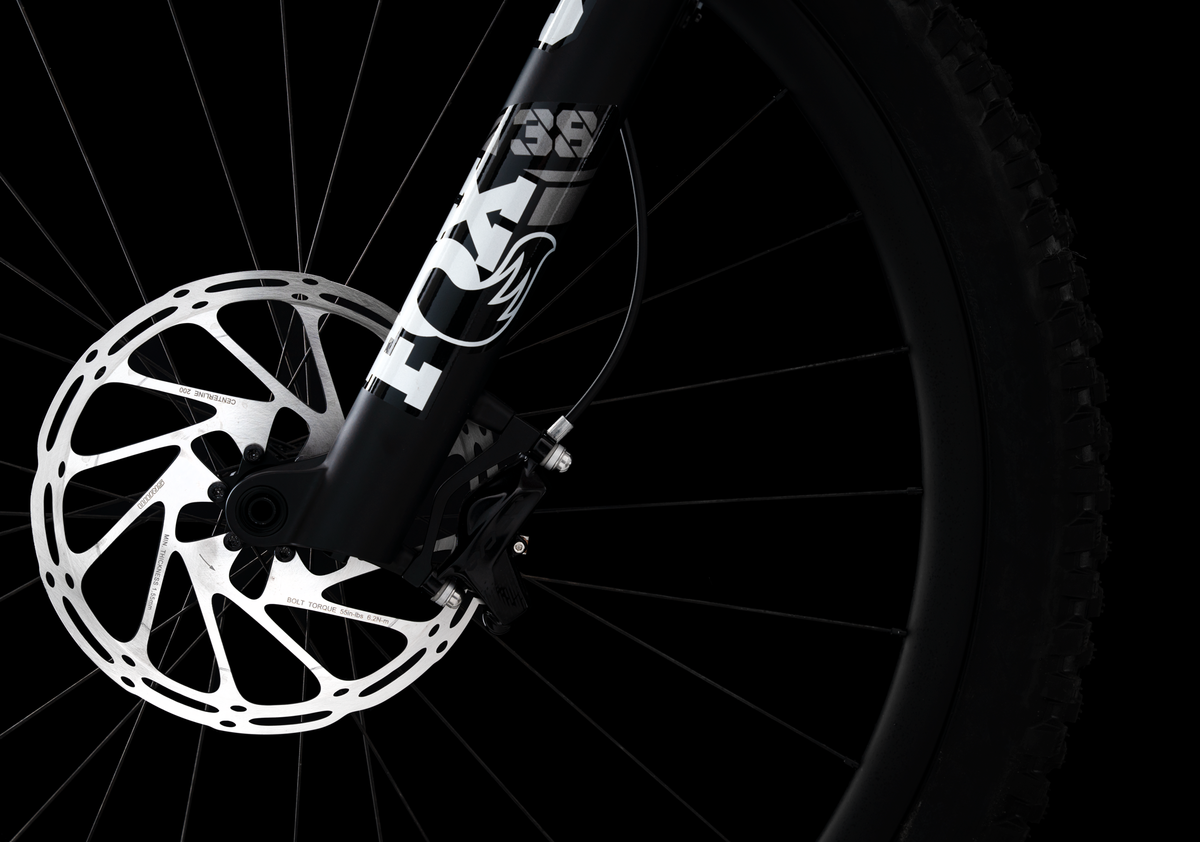 Norco New RANGE C1 Black/Silver Bicicleta