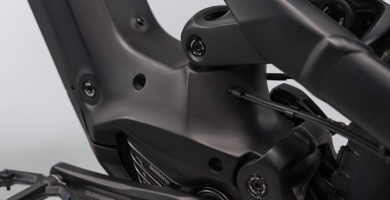 YT Decoy MX Shimano EP801 720Wh Core 2 Carbono/Aluminio Black