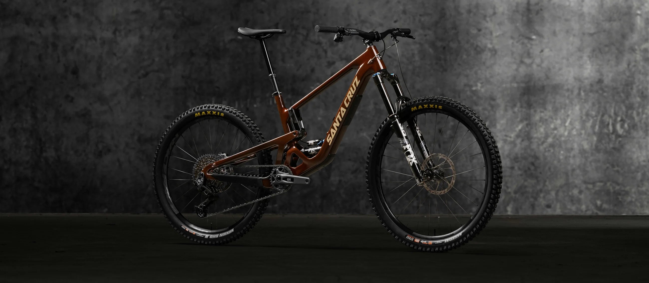 Bicicleta Santa Cruz Bronson 5 C MX 2025 ROOTBEER Kit R